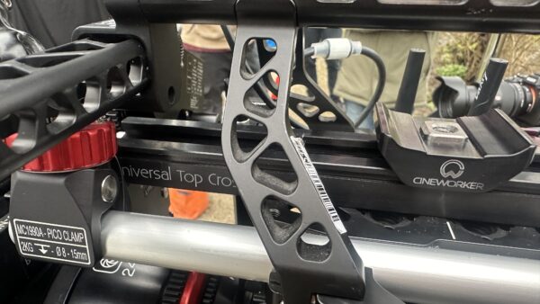 Universal top cross bar for Alexa 35 camera rig on Ronin 2 gimbal