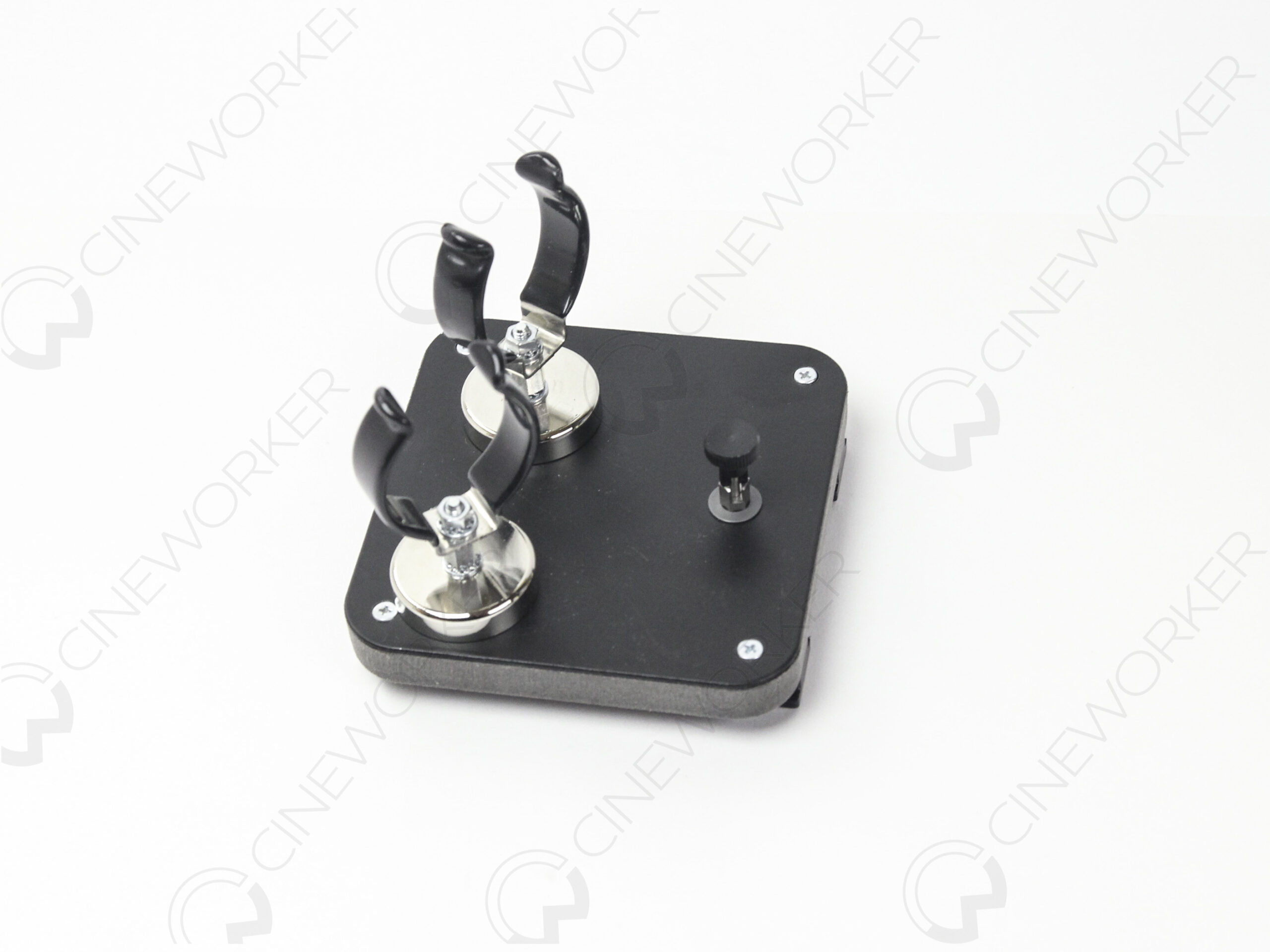 Small steel plate with Astera magnetic clamps mounted on C-BOX system